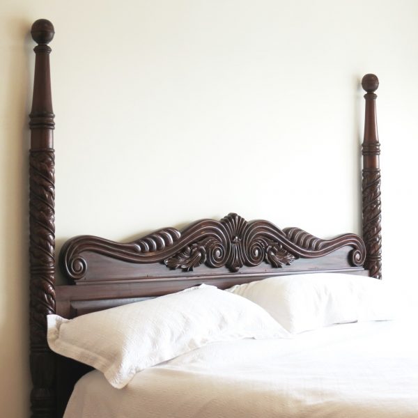 Tobasco Teak 4 Poster Classic King Bed Frame - Image 3