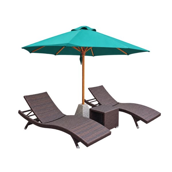Solara teak parasol with beige canopy for outdoor spaces