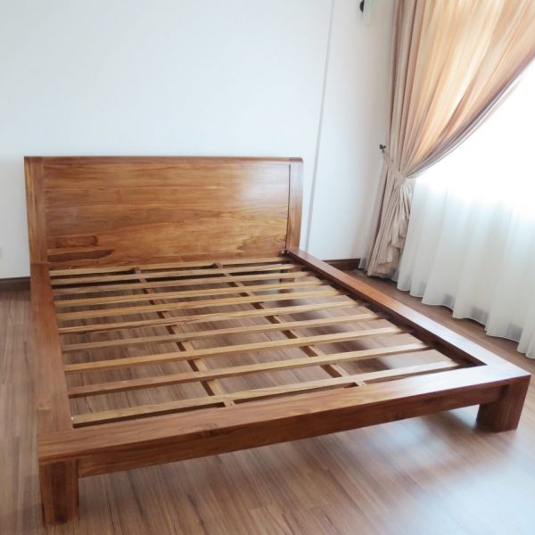 Teak Sleigh Bed - Rania - Image 3