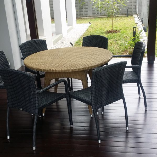 Tulip Wicker Rattan Outdoor Round Dining Table 70cm - Image 3