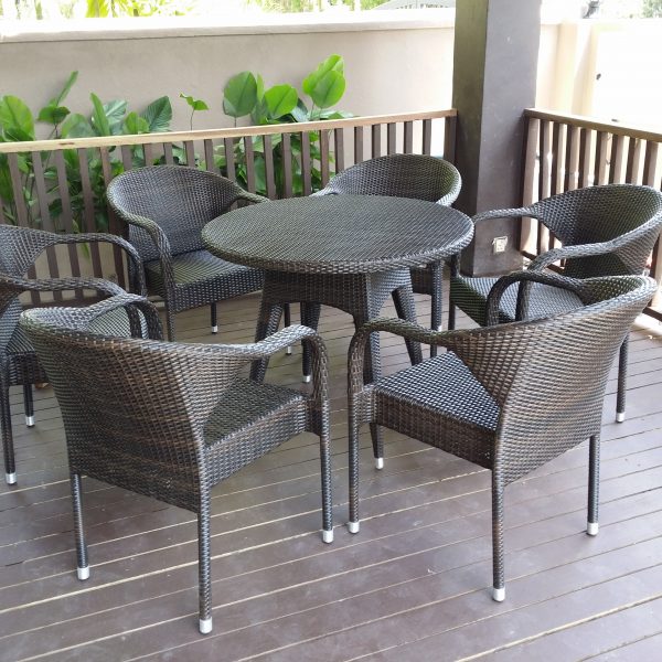 Tulip Wicker Rattan Outdoor Round Dining Table 70cm - Image 7